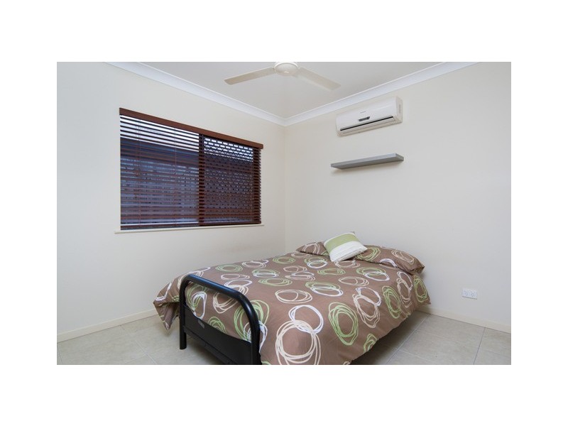 30 Finniss Crescent, Bentley Park QLD 4869