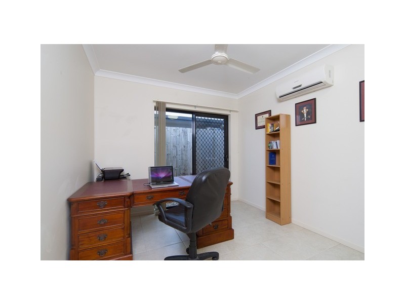 30 Finniss Crescent, Bentley Park QLD 4869