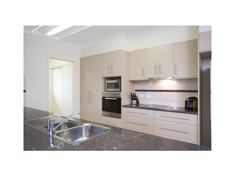 30 Finniss Crescent, Bentley Park QLD 4869