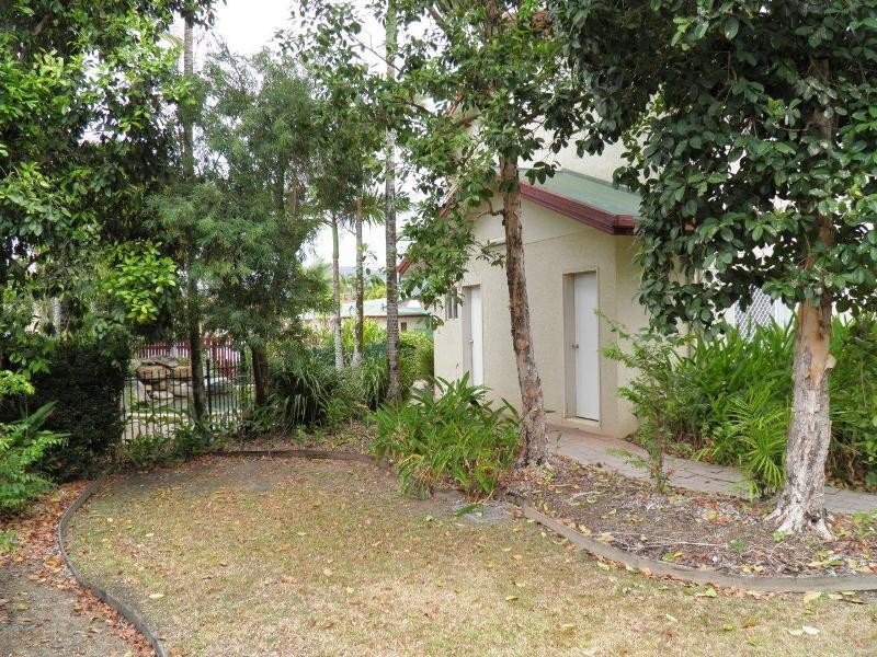 4/8 Grantala Street, Manoora QLD 4870