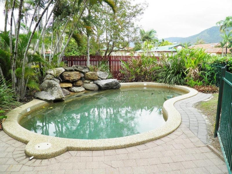 4/8 Grantala Street, Manoora QLD 4870