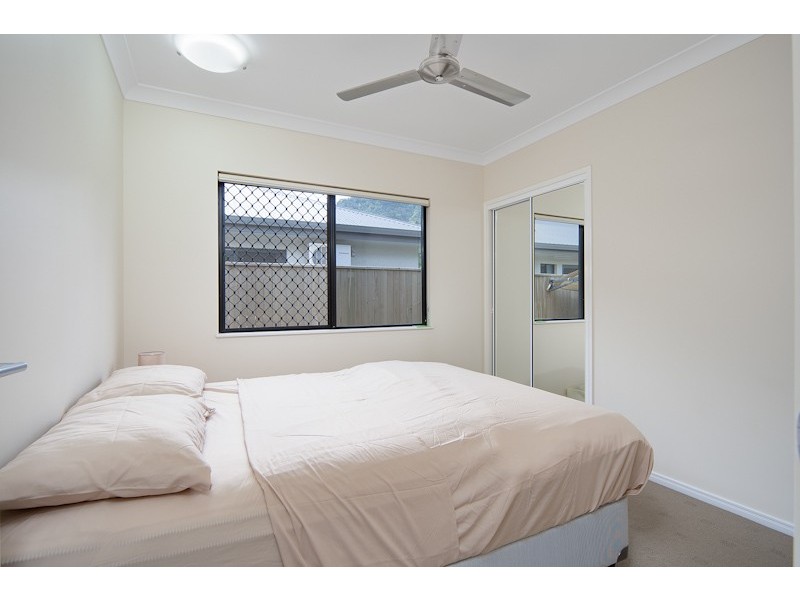 16 Kippin Close, Redlynch QLD 4870