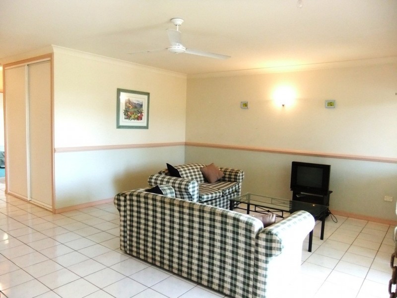 5/201 McLeod Street, Cairns North QLD 4870