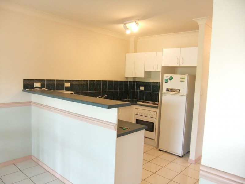 5/201 McLeod Street, Cairns North QLD 4870