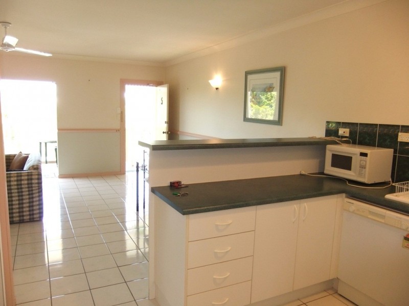 5/201 McLeod Street, Cairns North QLD 4870