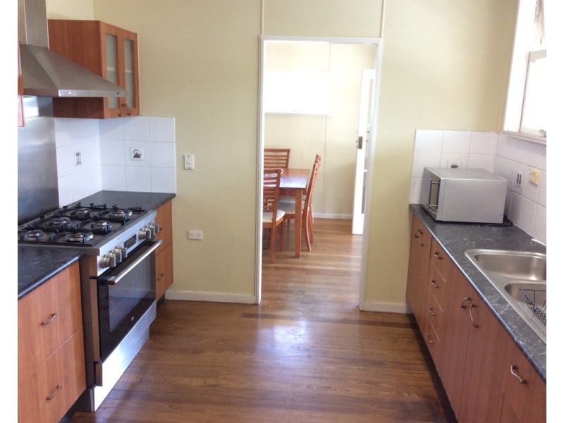 292 Gatton Street, Manunda QLD 4870