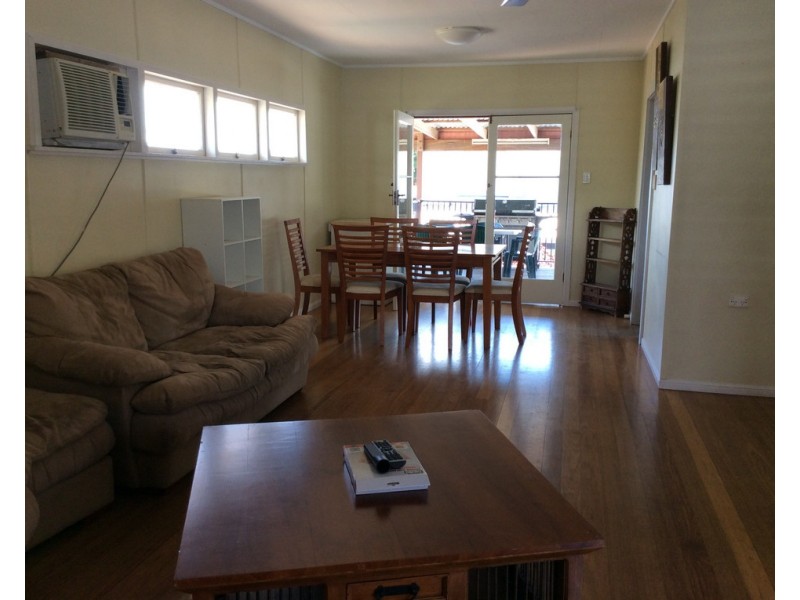 292 Gatton Street, Manunda QLD 4870