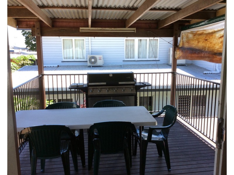 292 Gatton Street, Manunda QLD 4870