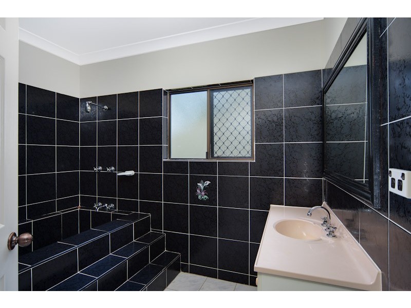 45 Currawong Street, Bayview Heights QLD 4868