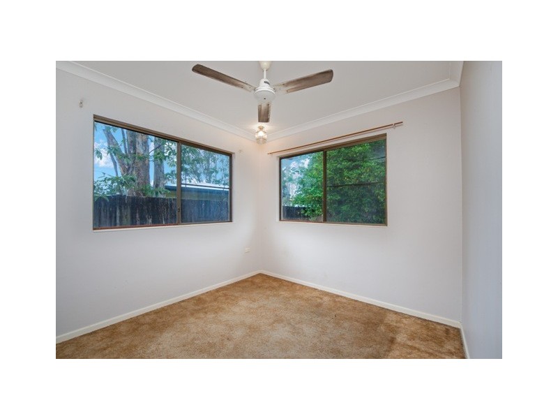 5 Kurruk Close, White Rock QLD 4868