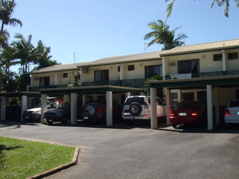 3/3 Mintaro Crescent, Woree QLD 4868