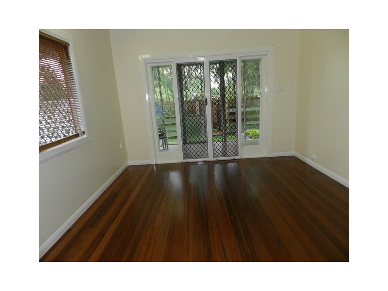 86 Hoare Street, Manunda QLD 4870