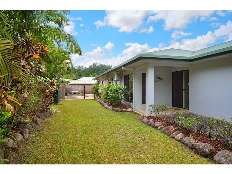 12 Surtees Close, Bentley Park QLD 4869
