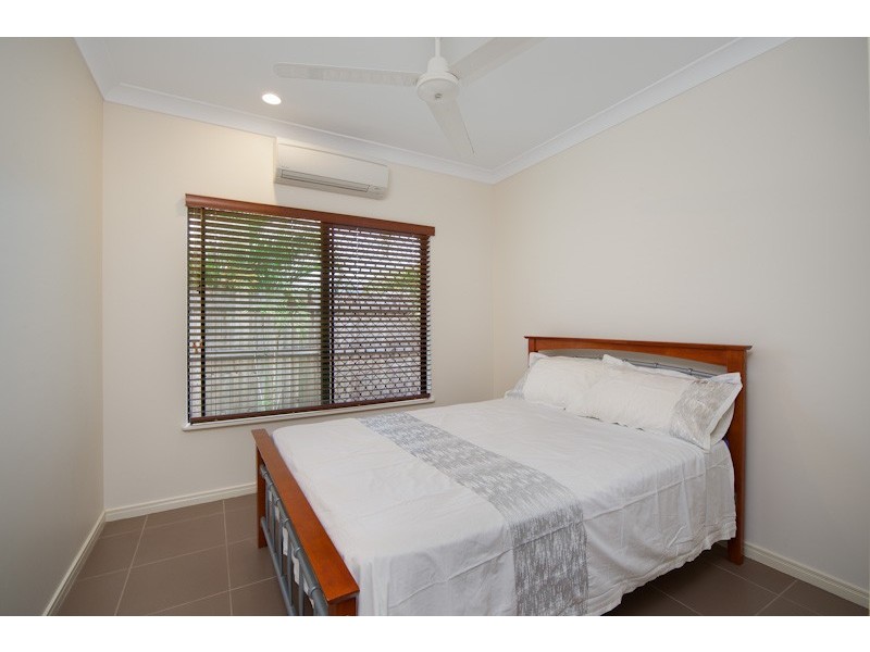 12 Surtees Close, Bentley Park QLD 4869
