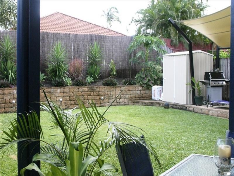 11 Bloomfield Crescent, Mount Sheridan QLD 4868