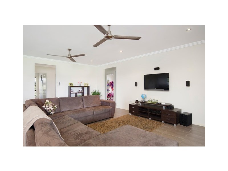 19 Carruthers Street, Edmonton QLD 4869