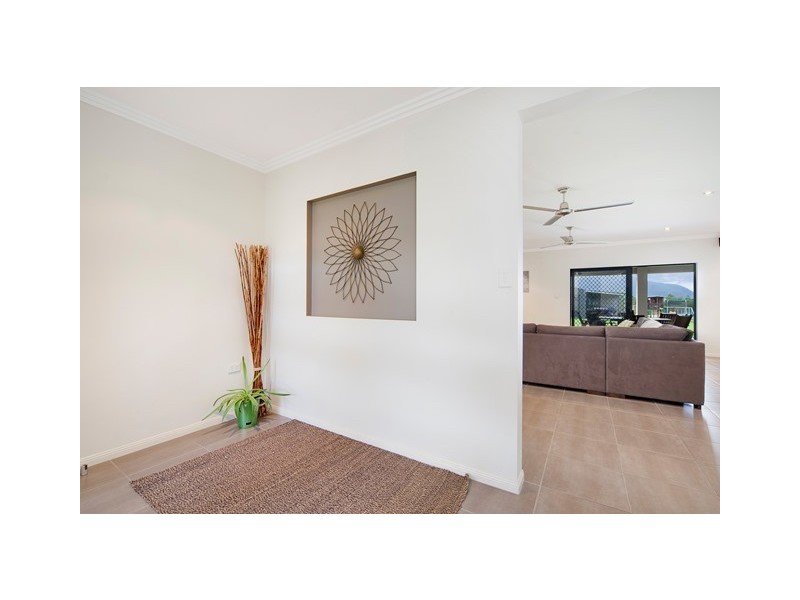 19 Carruthers Street, Edmonton QLD 4869