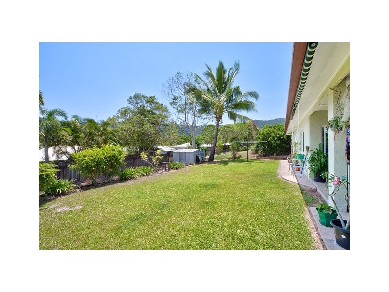 281 Robert Road, Bentley Park QLD 4869