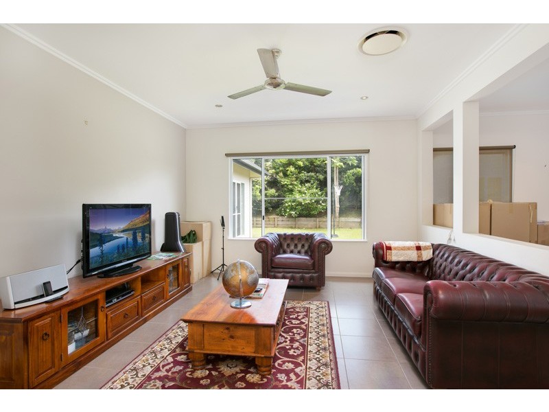 19 Ashwood Circuit, Smithfield QLD 4878