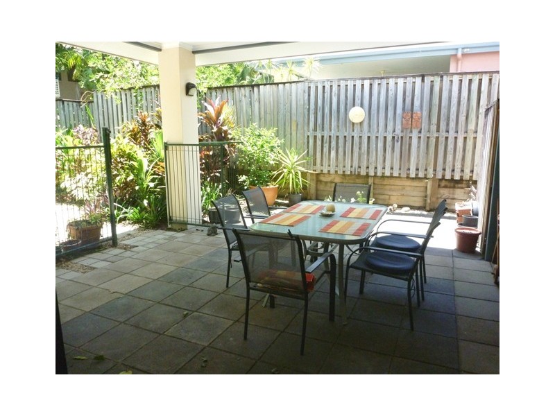 22/75-79 Cedar Road, Palm Cove QLD 4879
