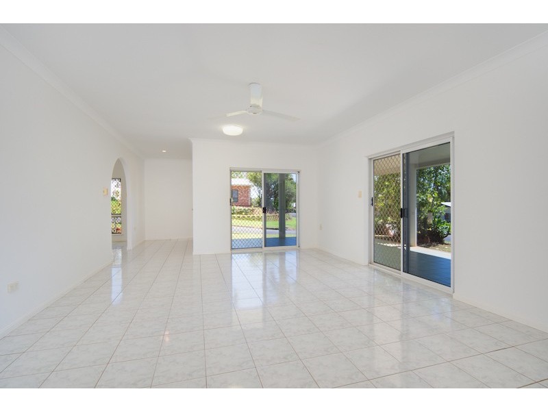 5 Cooma Street, Mount Sheridan QLD 4868