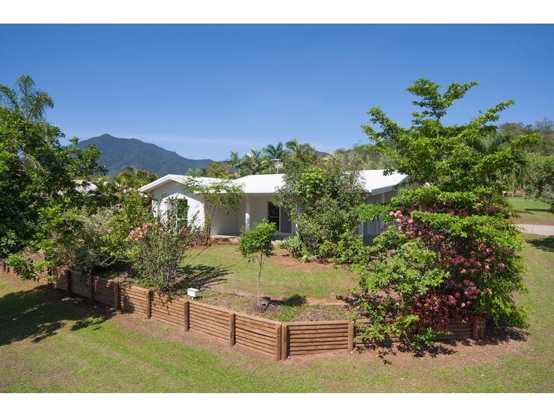 5 Cooma Street, Mount Sheridan QLD 4868