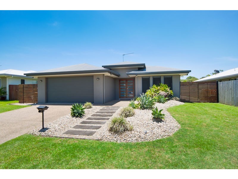 4 Mount Close, Edmonton QLD 4869