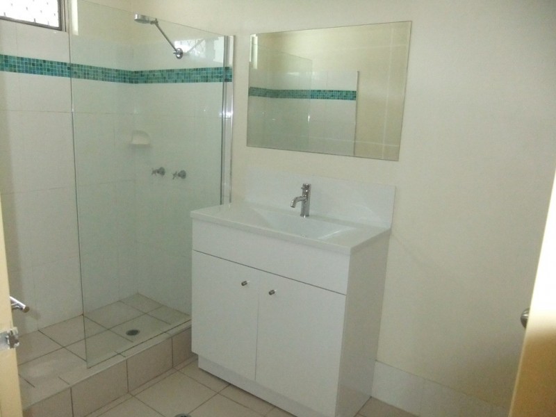 7/15 Pioneer Street, Manoora QLD 4870