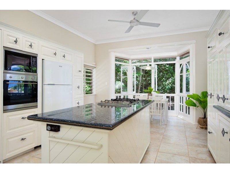 118 Nolan Street, Whitfield QLD 4870