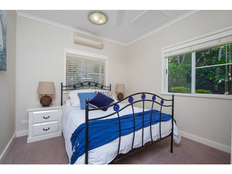 118 Nolan Street, Whitfield QLD 4870