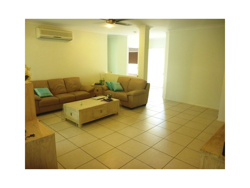 28 St Crispin Street, Clifton Beach QLD 4879