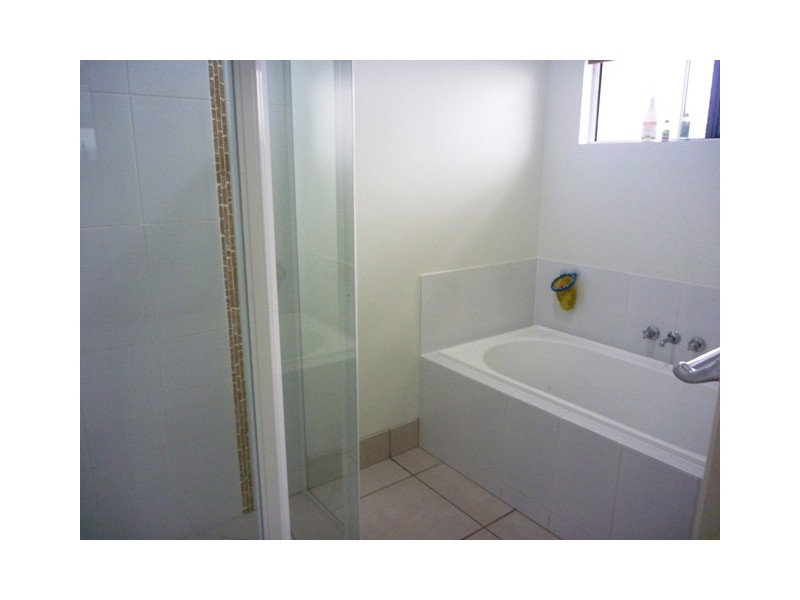 28 St Crispin Street, Clifton Beach QLD 4879