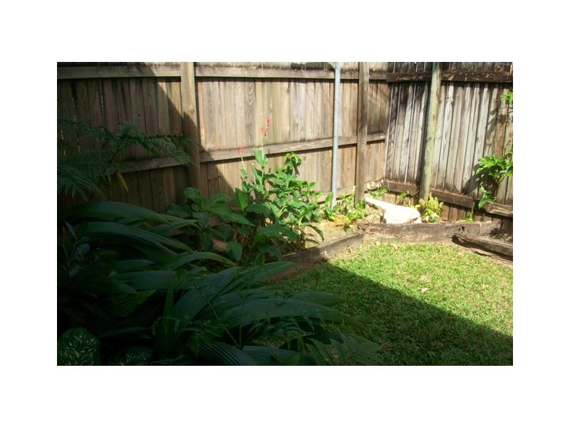 2/7 Mahogany Street, Manoora QLD 4870