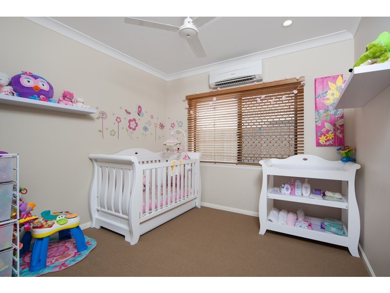 13 Roderick Street, Bentley Park QLD 4869