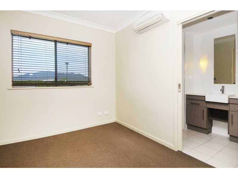 772/12 Gregory Street, Westcourt QLD 4870