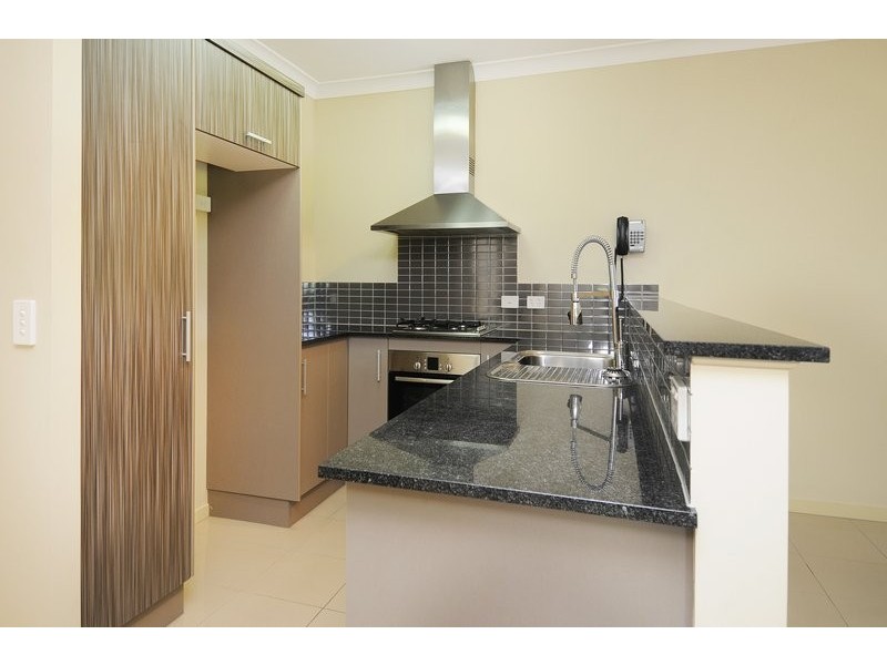 772/12 Gregory Street, Westcourt QLD 4870
