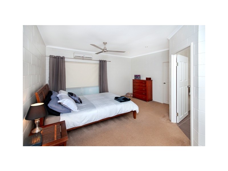 14 Herald Street, Bentley Park QLD 4869