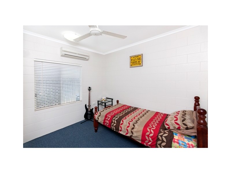 14 Herald Street, Bentley Park QLD 4869