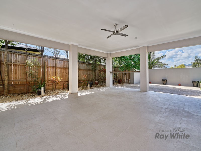 10 Shelbourne Street, Bentley Park QLD 4869