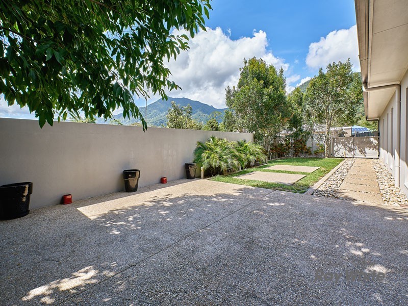 10 Shelbourne Street, Bentley Park QLD 4869
