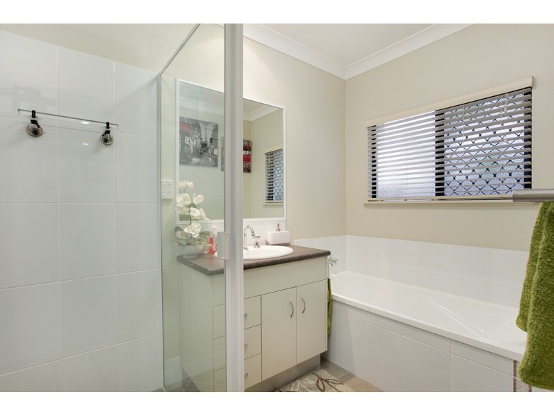 10 Ellibank Close, Edmonton QLD 4869