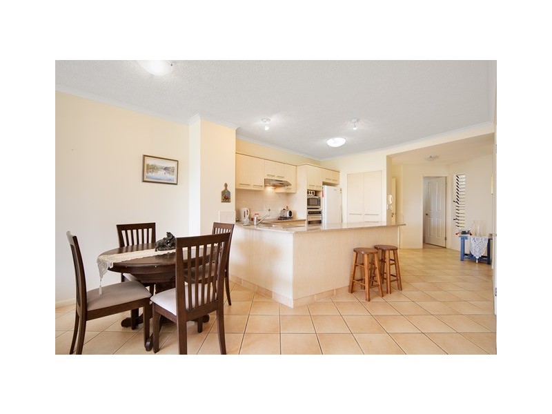 22/275 Esplanade, Cairns QLD 4870