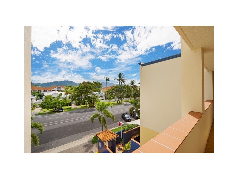 22/275 Esplanade, Cairns QLD 4870