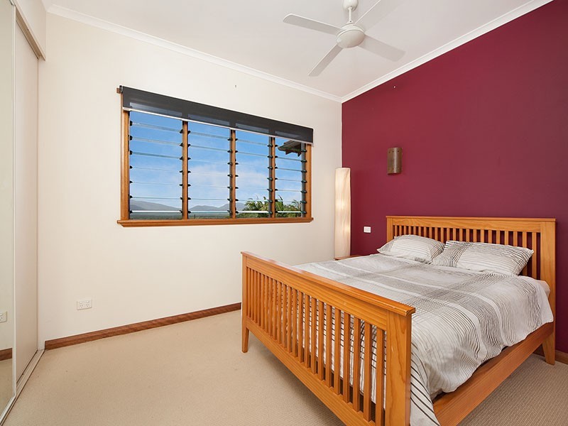 50 Sydney Street, Bayview Heights QLD 4868