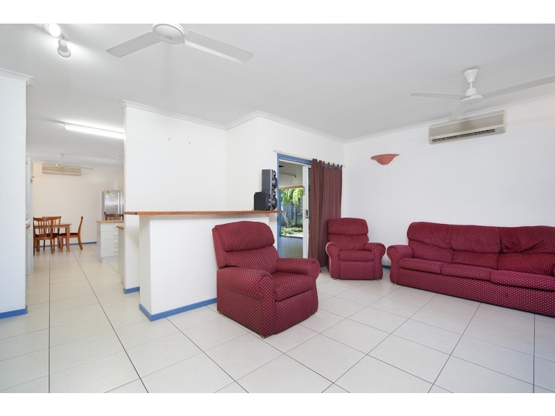 20 Golden Grove Drive, Bentley Park QLD 4869