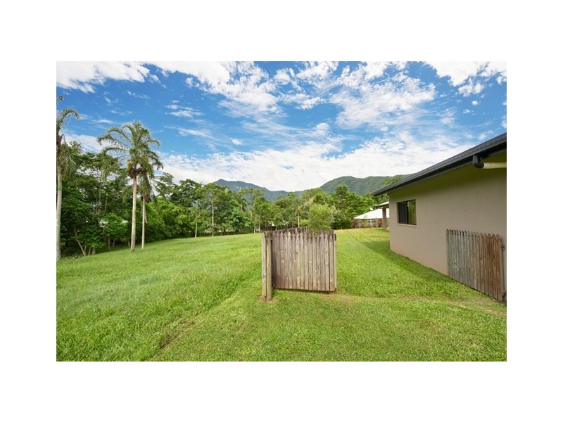 21 Goodsell Drive, Bentley Park QLD 4869