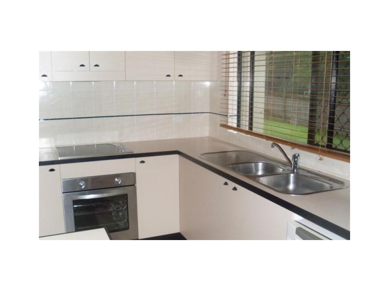 21 Goodsell Drive, Bentley Park QLD 4869