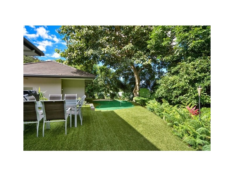 70 Falcon Street, Bayview Heights QLD 4868