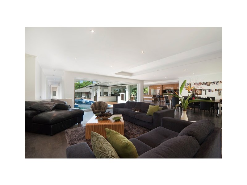 70 Falcon Street, Bayview Heights QLD 4868