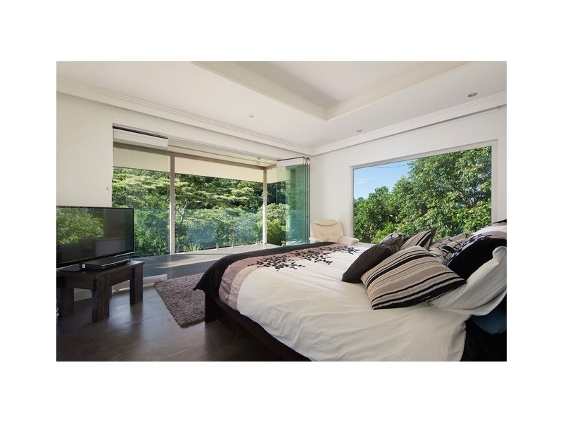 70 Falcon Street, Bayview Heights QLD 4868